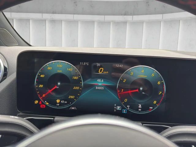 Mercedes-Benz GLA 200 AMG Line