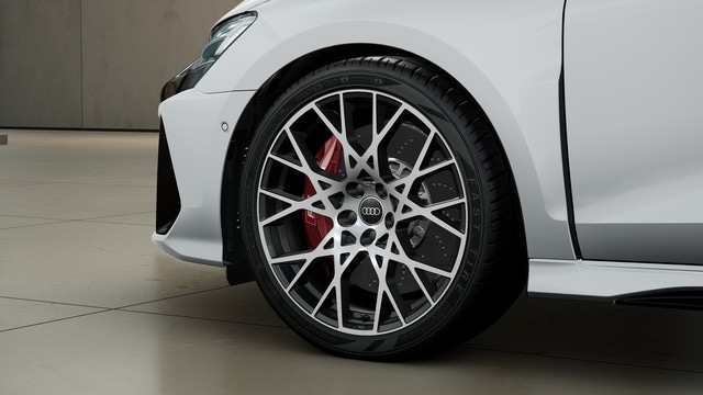 Audi RS3 Quattro S-Tronic Sedan