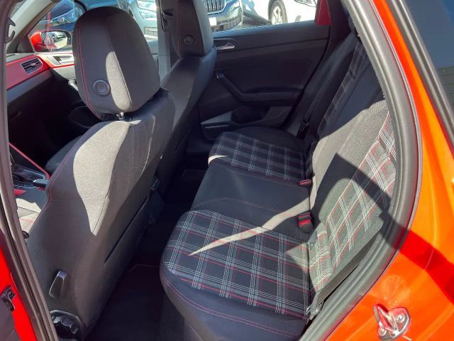 Volkswagen Polo 2.0 TSI DSG GTI