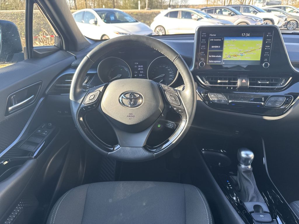 Toyota C-HR 5-deurs Plus