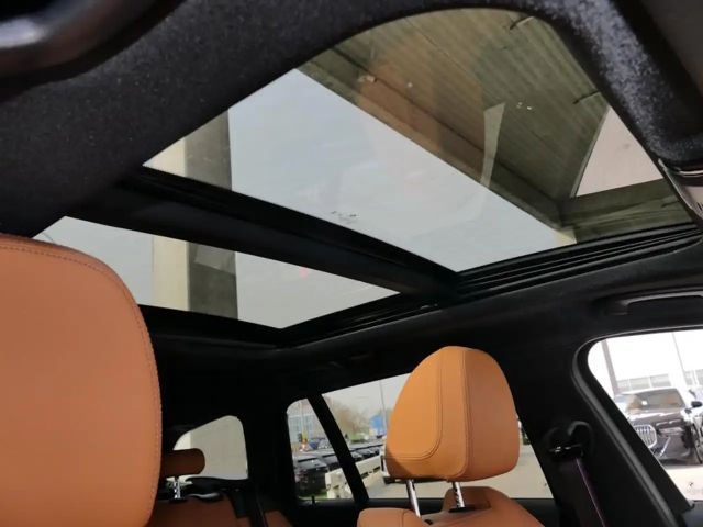 BMW 330 330e M-Sport Touring xDrive