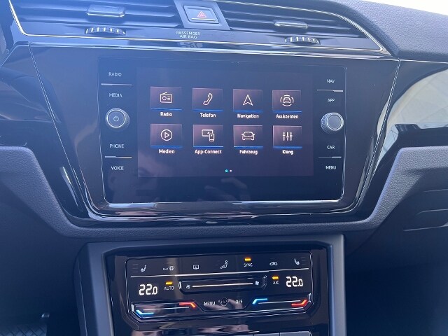 Volkswagen Touran 1.5 TSI DSG