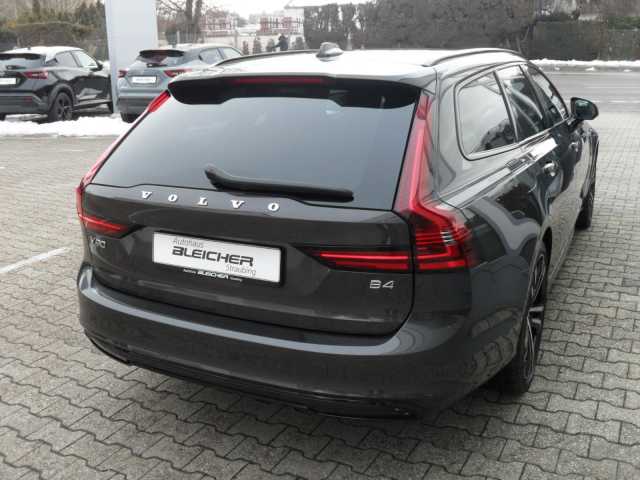 Volvo V90 Plus