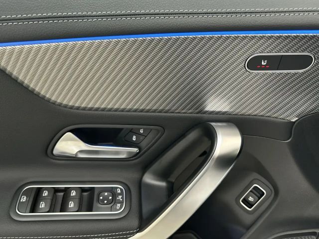 Mercedes-Benz CLA 180 Shooting Brake