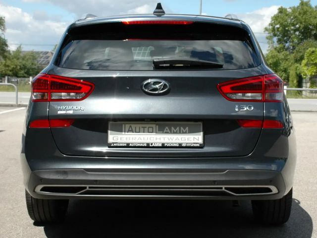 Hyundai i30 T-GDi
