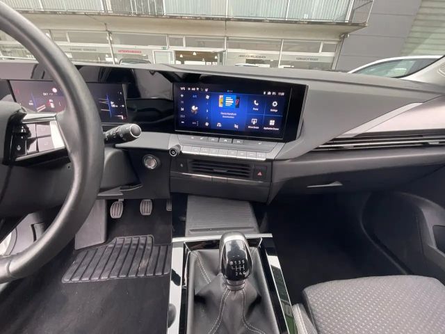 Opel Astra Business Edition