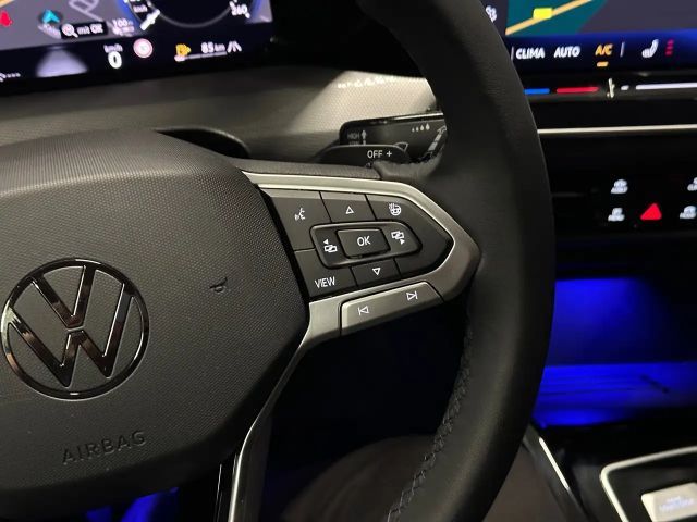 Volkswagen Golf 1.5 eTSI