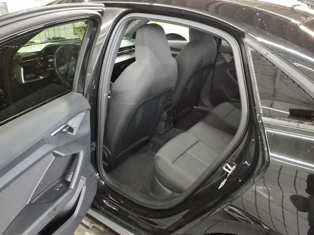 Audi A3 35 TFSI S-Line S-Tronic Sedan