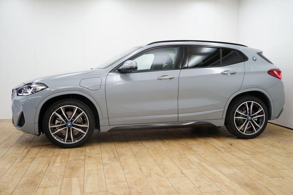 BMW X2 xDrive25e