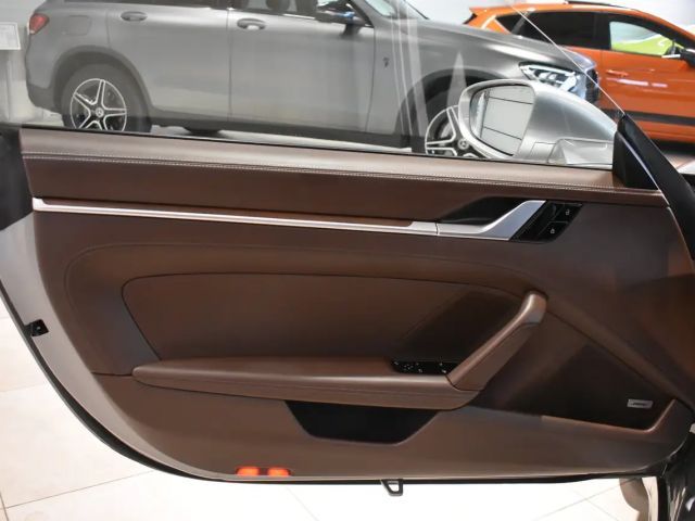 Porsche 911 Carrera Coupé