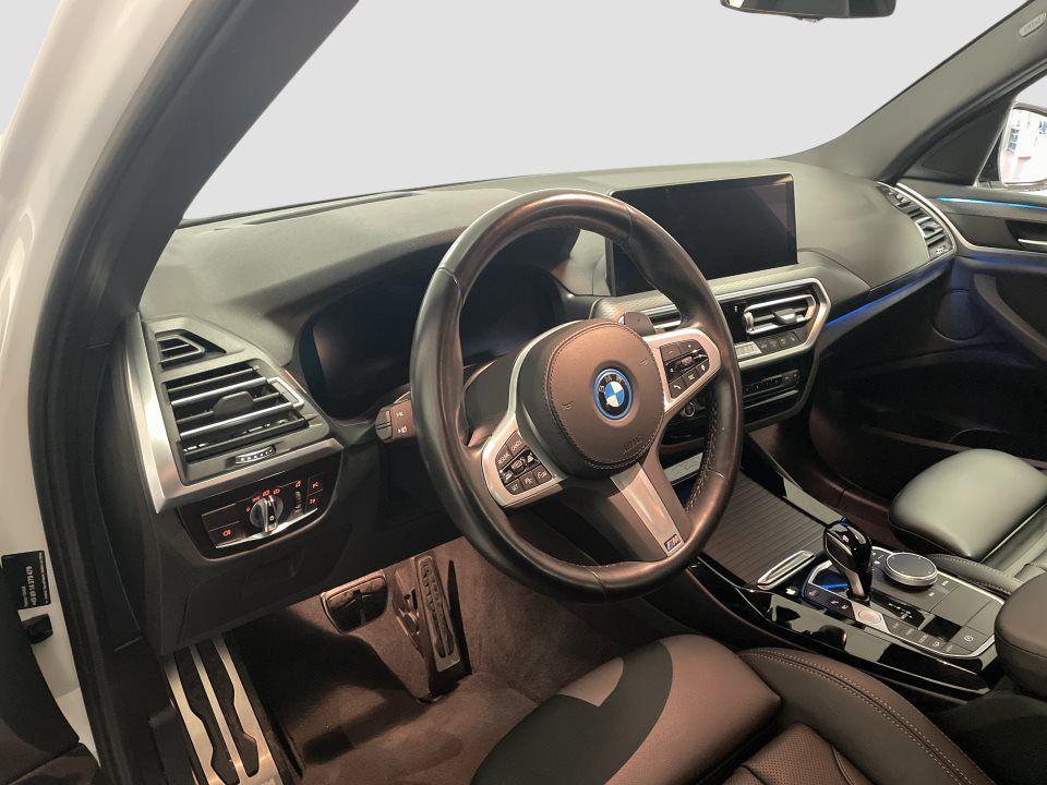 BMW X3 xDrive30e
