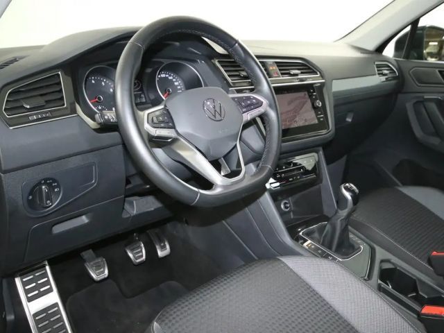 Volkswagen Tiguan Active ACC Navi Kamera