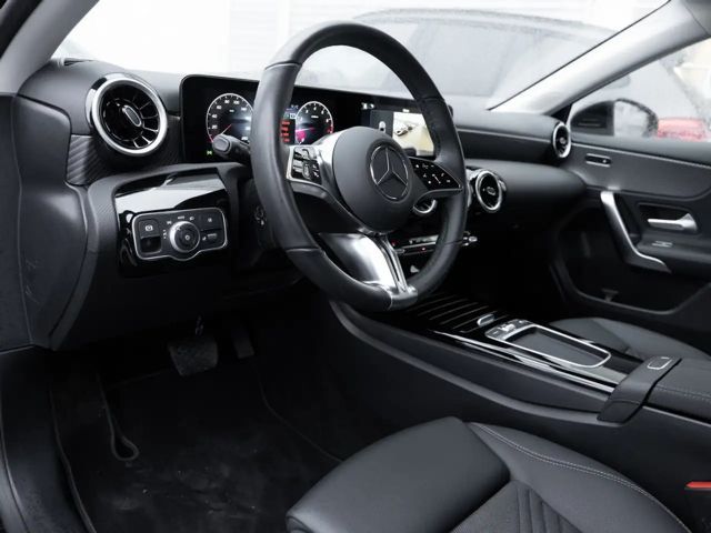 Mercedes-Benz A 220 4MATIC Progressive