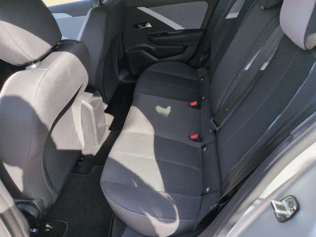 Opel Astra 1.2 Turbo Edition Turbo