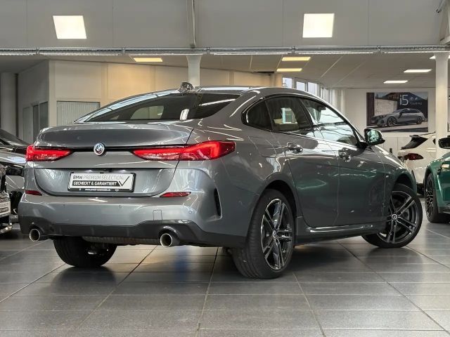 BMW 220 220i Coupé M-Sport