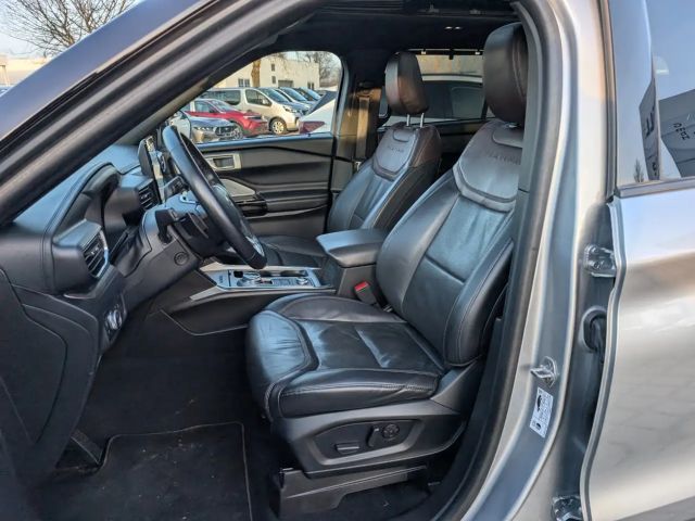 Ford Explorer Platinum Plug in Hybrid