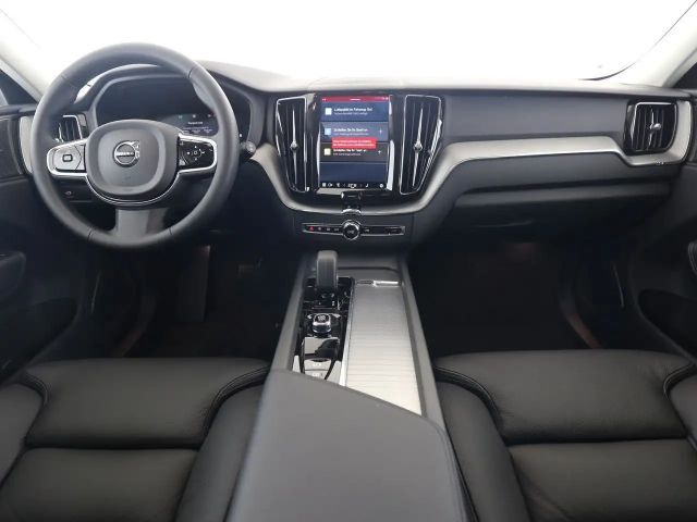 Volvo XC60 AWD Dark Plus