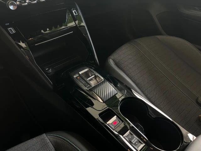 Peugeot 208 Allure Pack