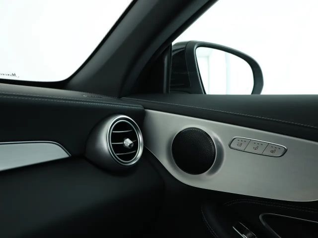 Mercedes-Benz C 300 AMG Line Cabriolet