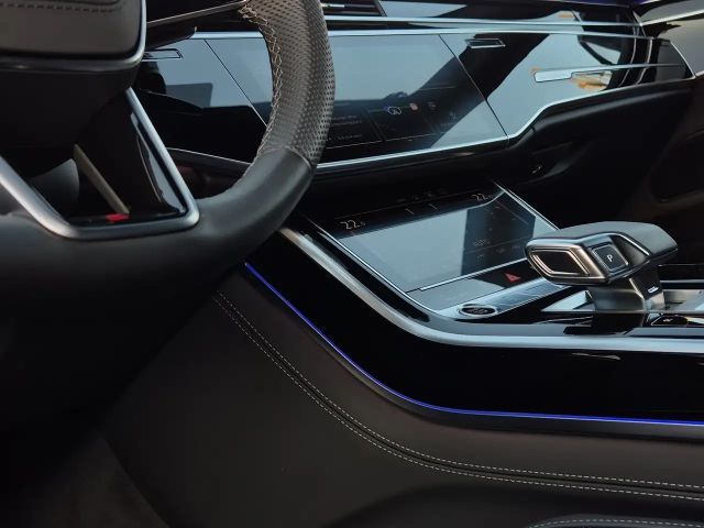 Audi A8 60 TFSI S-Line