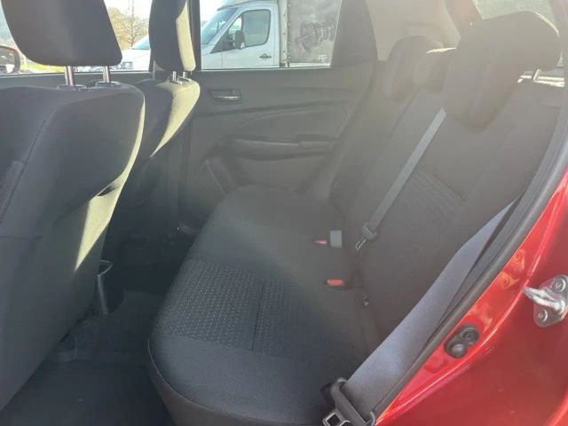 Suzuki Swift Comfort DualJet Hybrid