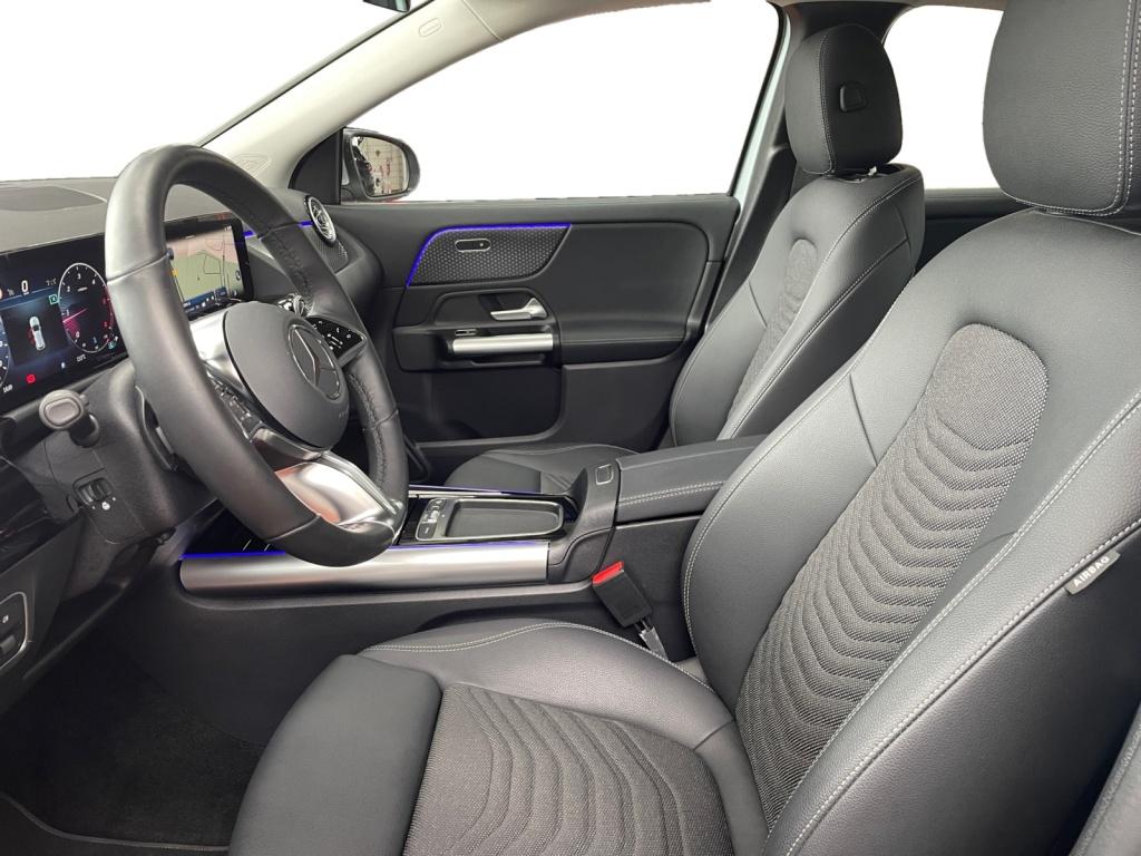 Mercedes-Benz GLA 220 4MATIC GLA 220 d Progressive