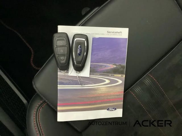 Ford Kuga Plug in Hybrid ST Line X