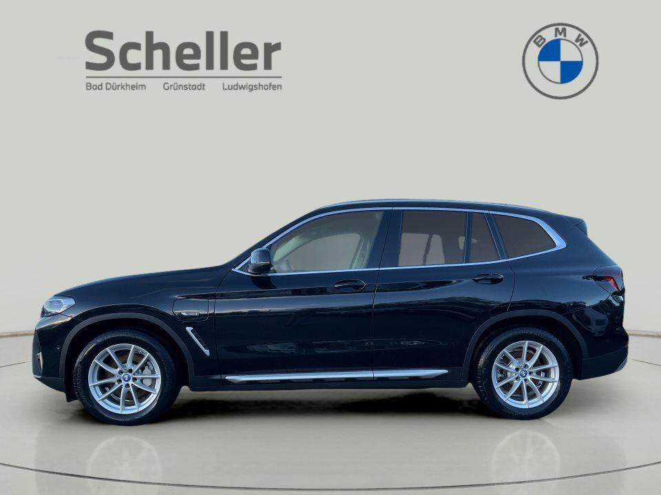 BMW X3 xDrive30e