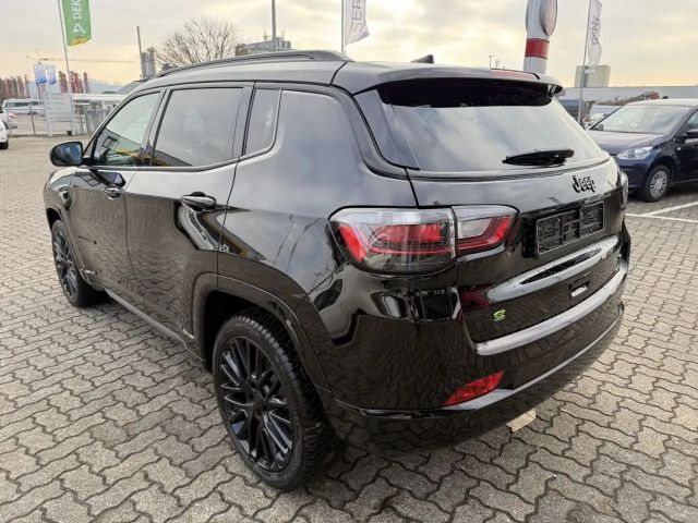 Jeep Compass Hybrid