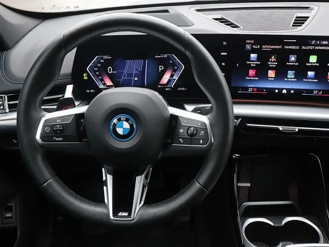 BMW iX1 xDrive30