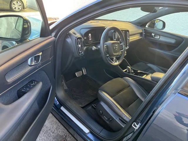 Volvo XC40 AWD Recharge