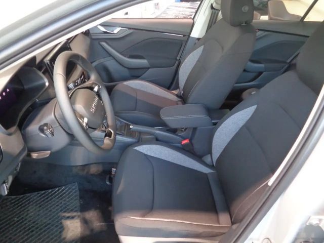 Skoda Scala Essence TSI