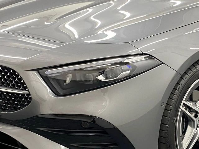 Mercedes-Benz A 180 AMG Line