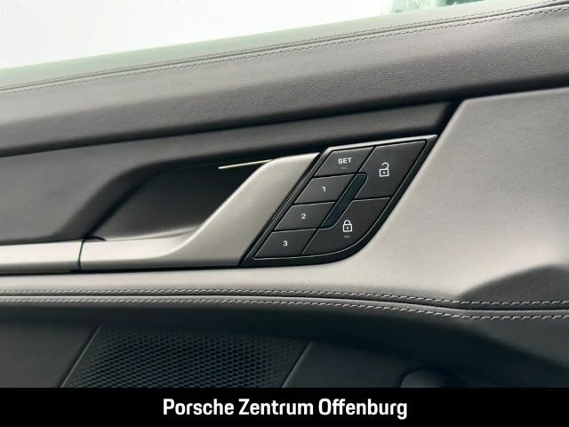 Porsche Taycan 4S Cross Turismo