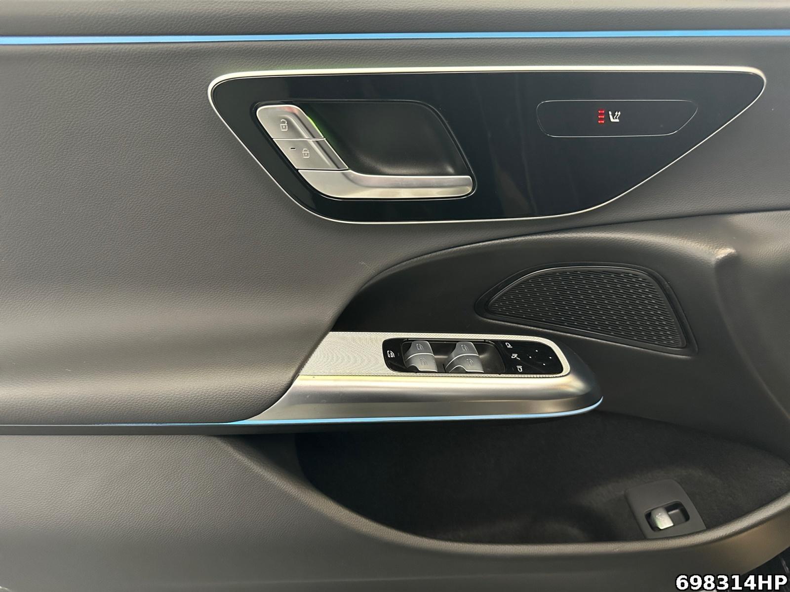 Mercedes-Benz E 220 AVANTGARDE E 220 d Sedan