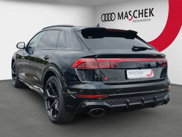 Audi RS Q8 Performance