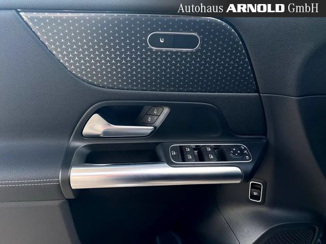 Mercedes-Benz GLA 200 Progressive