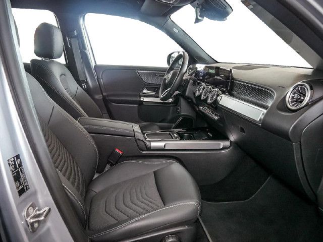 Mercedes-Benz EQB 300 4MATIC