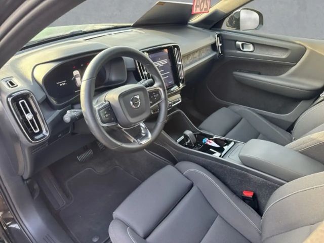 Volvo XC40 Core