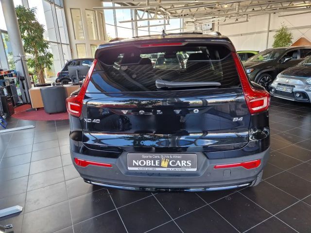 Volvo XC40 Dark Ultra