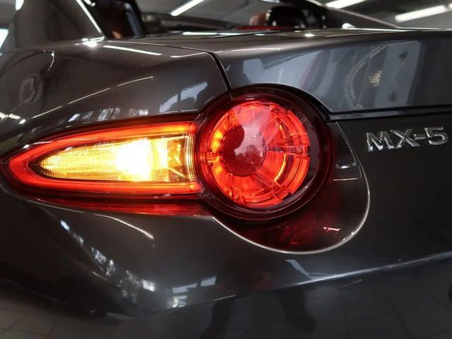 Mazda MX-5 *Sondermodell Kazari aus Damenhand*Vollausstattung