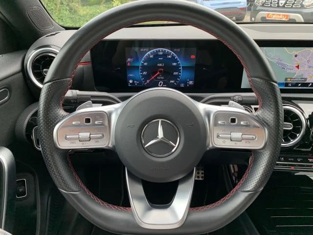 Mercedes-Benz A 200 AMG Line