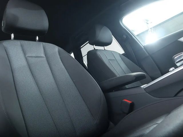 Audi A4 40 TFSI Avant Quattro Sport