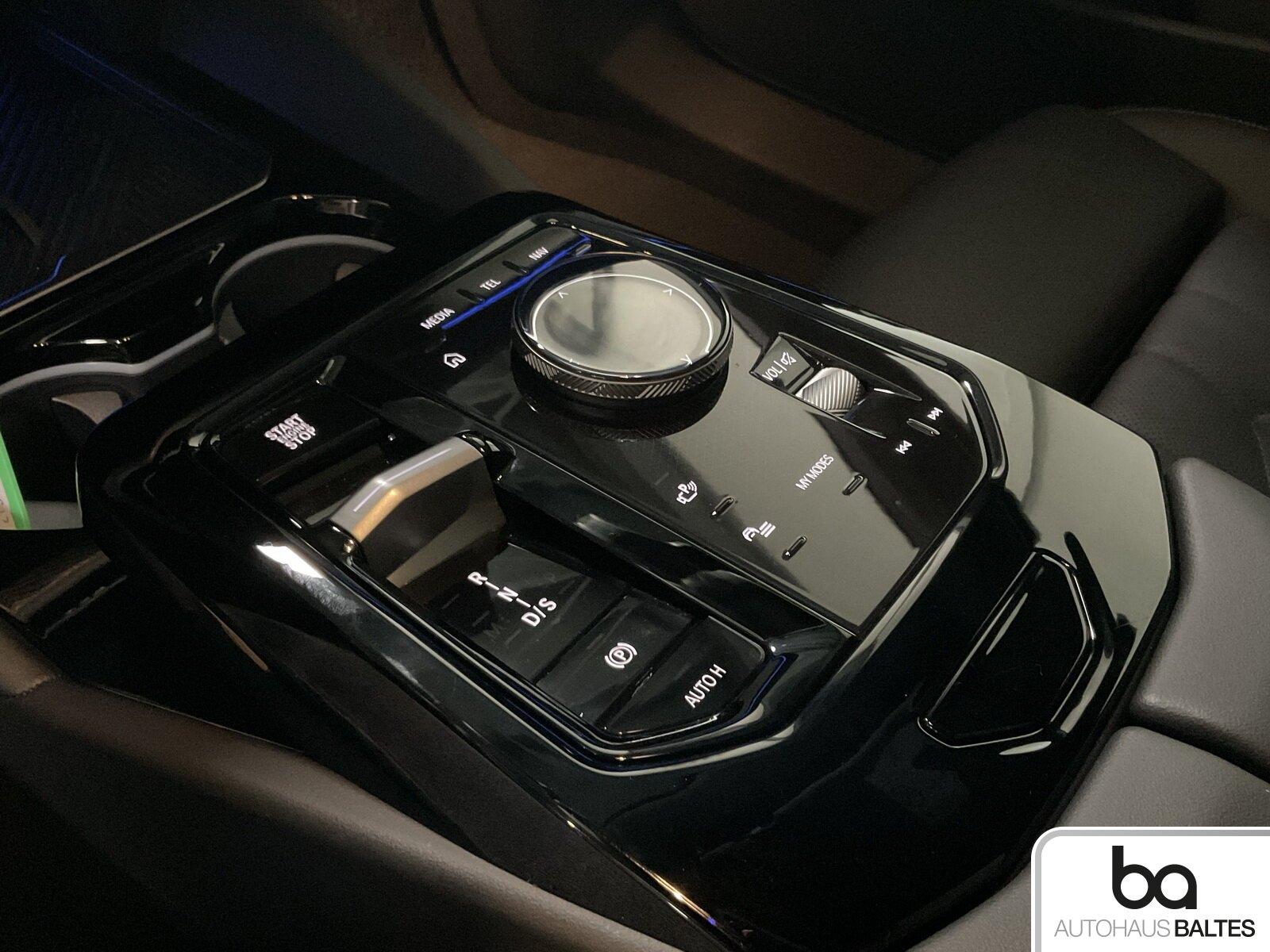 BMW 540 540d M-Sport Touring xDrive