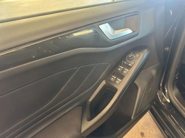 Ford Focus EcoBoost ST Line Wagon