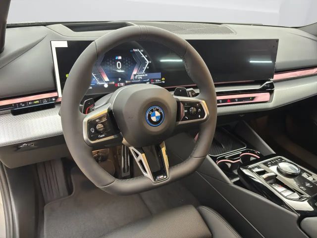 BMW 530 530e Touring xDrive