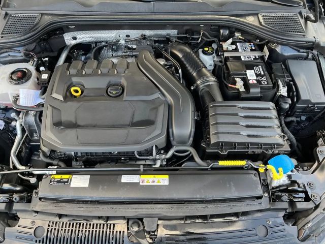 Volkswagen Golf 1.5 TSI Life