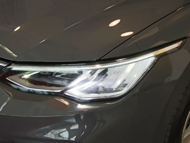 Volkswagen Golf 2.0 TDI Life Variant