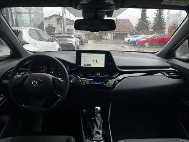 Toyota C-HR Hybride Team D