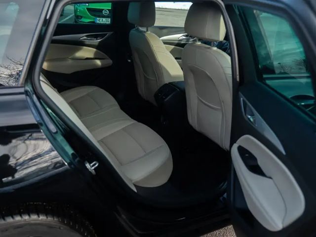 Opel Insignia Sports Tourer Ultimate